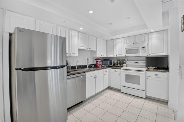 7847 Lakeside Boulevard 1024, Boca Raton, FL 33434
