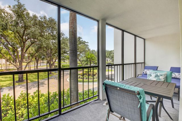 7847 Lakeside Boulevard 1024, Boca Raton, FL 33434