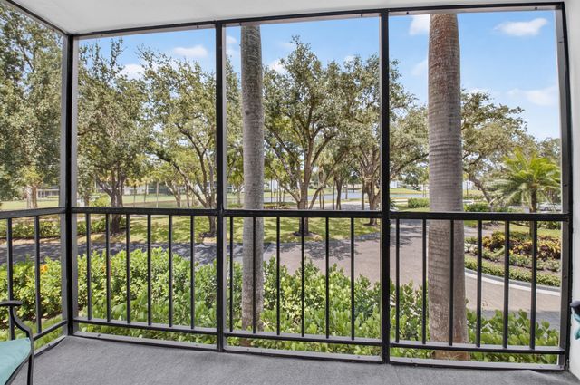 7847 Lakeside Boulevard 1024, Boca Raton, FL 33434
