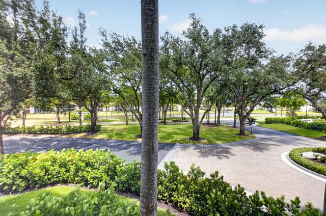 7847 Lakeside Boulevard 1024, Boca Raton, FL 33434