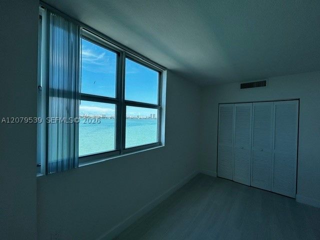 1900 S Treasure Dr 4P, North Bay Village, FL 33141