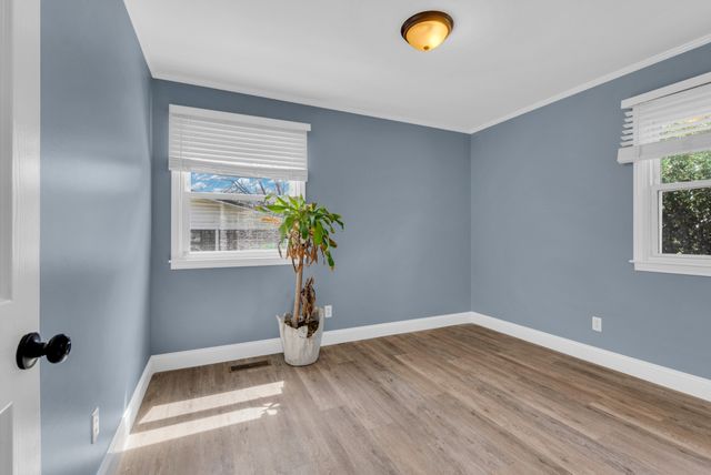 1222 Glenwood Dr, Cookeville, TN 38501