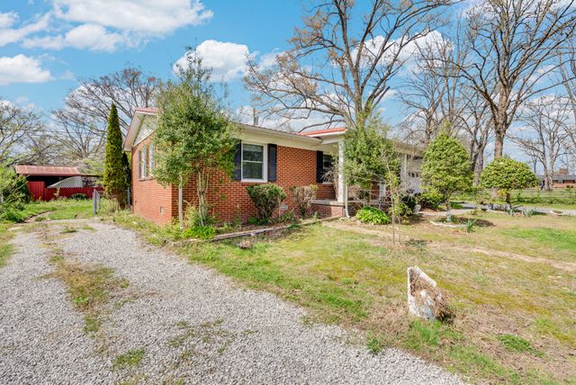 1222 Glenwood Dr, Cookeville, TN 38501