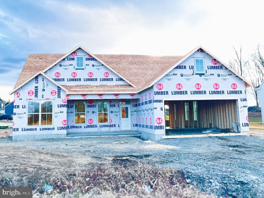 46 WATTLEY CT, Martinsburg, WV 25405