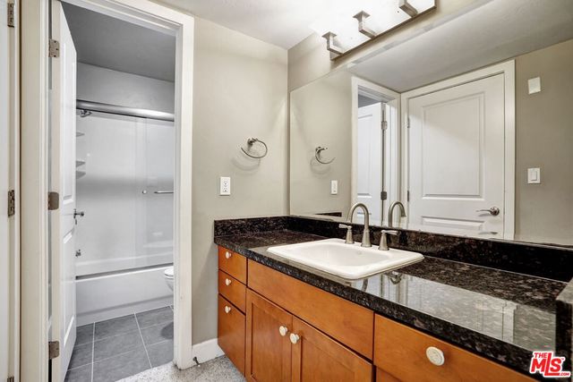 10982 Roebling Avenue 313, Los Angeles, CA 90024