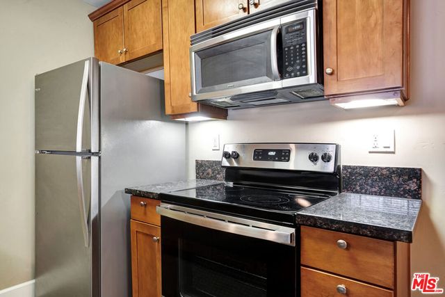 10982 Roebling Avenue 313, Los Angeles, CA 90024