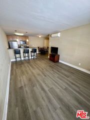 10982 Roebling Avenue 313, Los Angeles, CA 90024