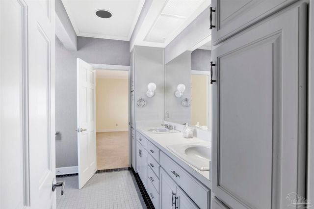 3422 Chantarene Dr, Pensacola, FL 32507