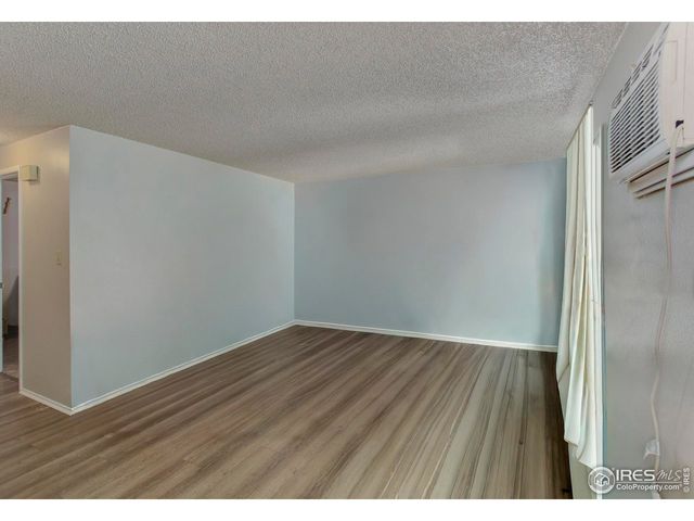 628 Jocelyn Dr, Loveland, CO 80537