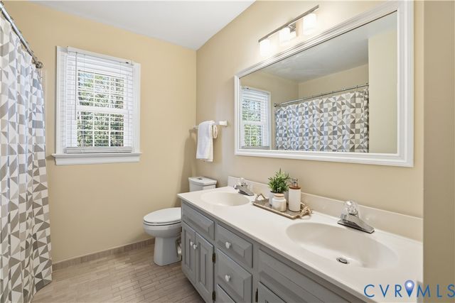 6104 Lansgate Rd, Midlothian, VA 23112