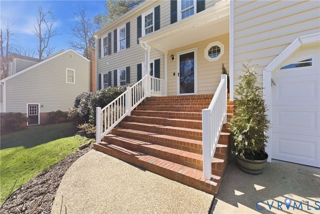 6104 Lansgate Rd, Midlothian, VA 23112