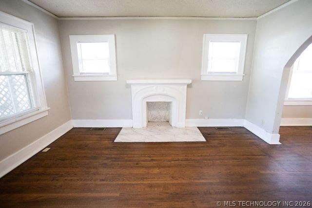 1147 S Florence Avenue, Tulsa, OK 74104