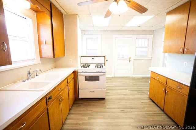 1147 S Florence Avenue, Tulsa, OK 74104