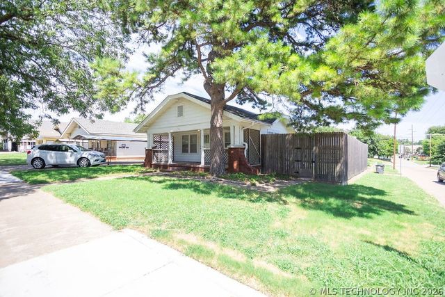 1147 S Florence Avenue, Tulsa, OK 74104