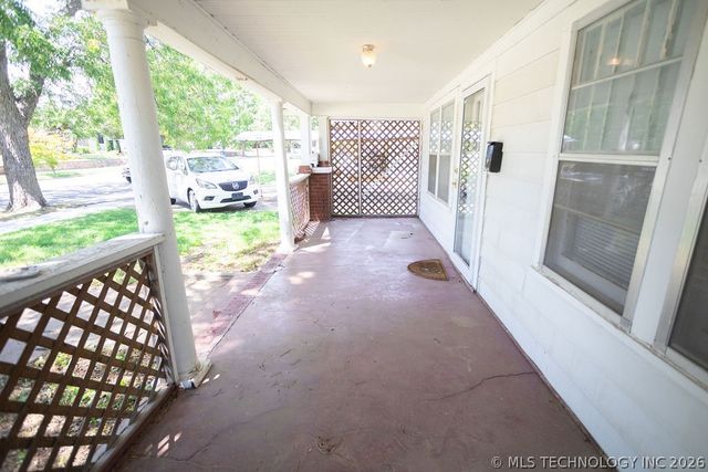 1147 S Florence Avenue, Tulsa, OK 74104