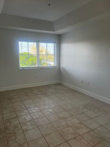 2137 SHOMA Drive 156, Royal Palm Beach, FL 33414