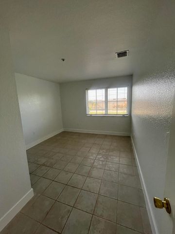 2137 SHOMA Drive 156, Royal Palm Beach, FL 33414