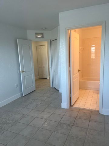 2137 SHOMA Drive 156, Royal Palm Beach, FL 33414