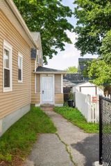 3 1/2 Beacon Court, Nashua, NH 03064