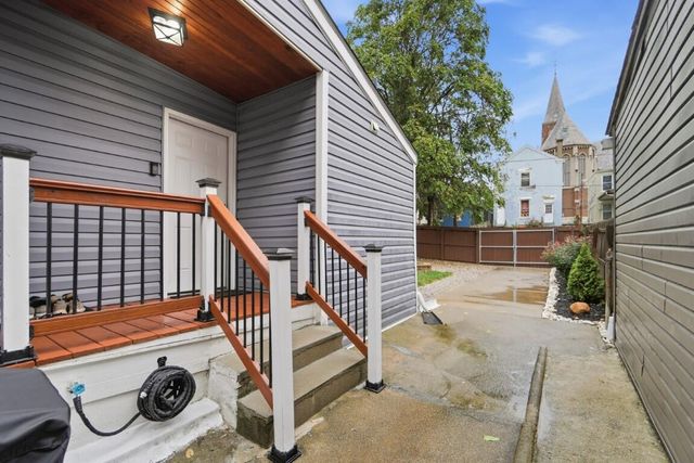 634 W 12th Street, Covington, KY 41011