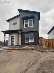 9208 Kurie Mine Lane, Colorado Springs, CO 80908