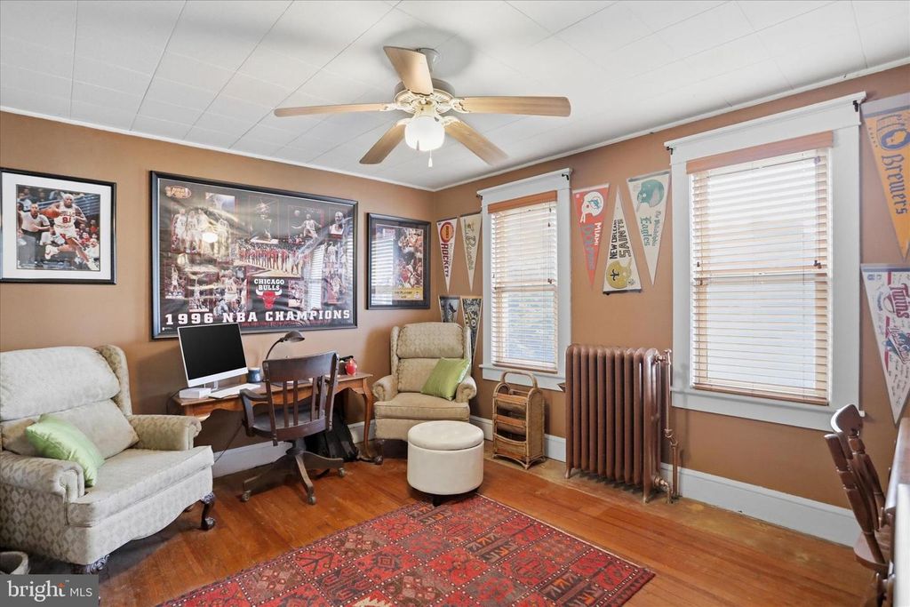 Image 15 of property listing at 905 FAYETTE ST, Cumberland, MD 21502