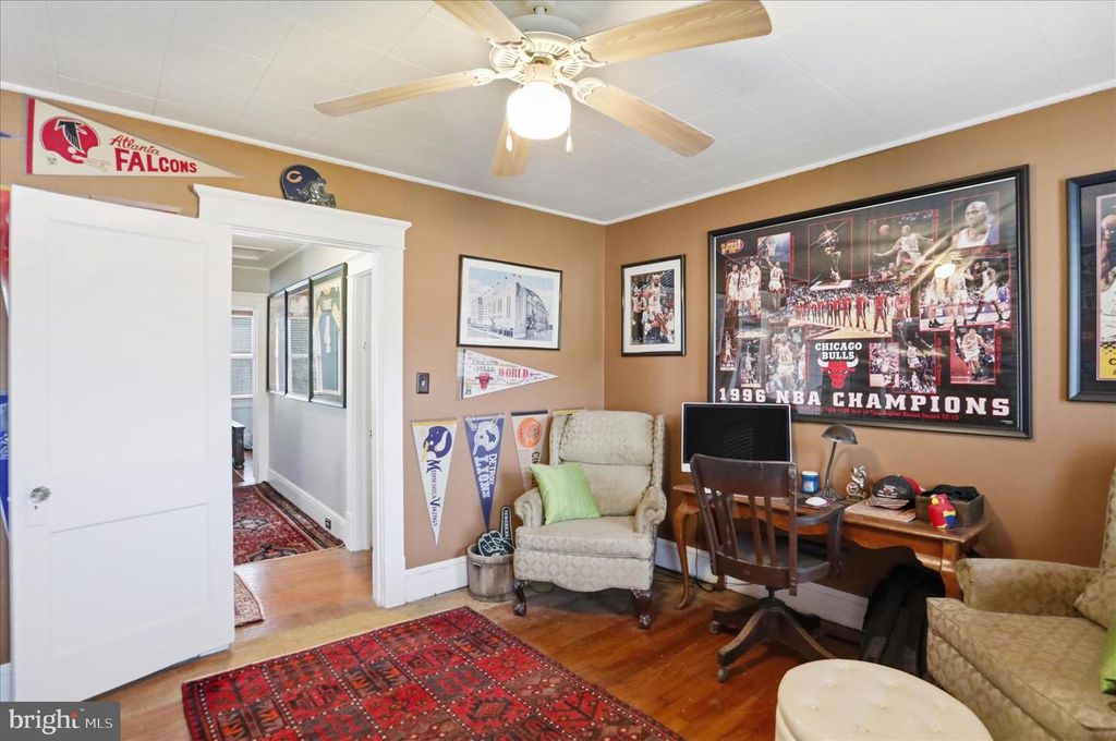 Image 16 of property listing at 905 FAYETTE ST, Cumberland, MD 21502
