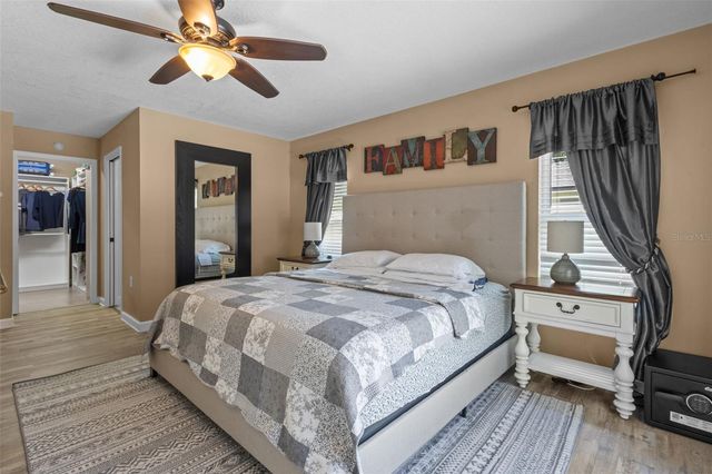 3046 OAK COVE DRIVE, Clearwater, FL 33759