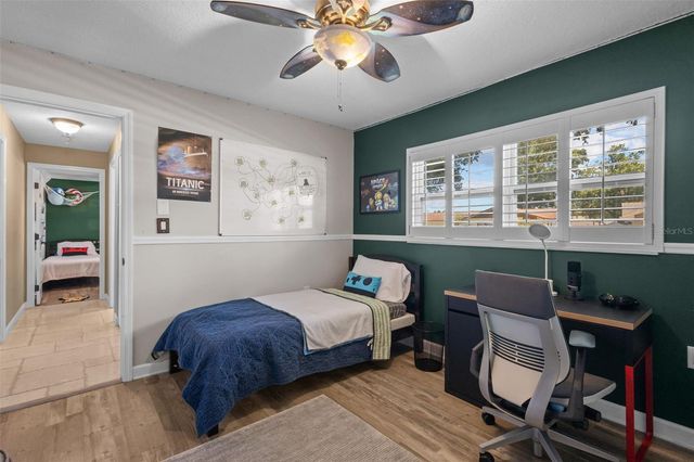 3046 OAK COVE DRIVE, Clearwater, FL 33759