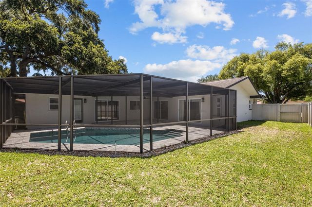 3046 OAK COVE DRIVE, Clearwater, FL 33759