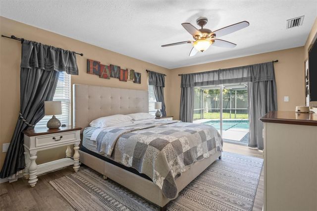 3046 OAK COVE DRIVE, Clearwater, FL 33759
