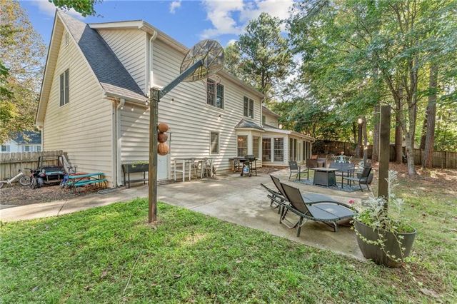 4961 Thornwood Trace NW, Acworth, GA 30102