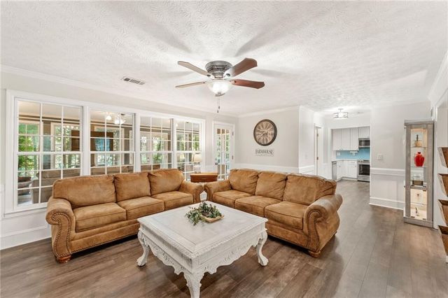 4961 Thornwood Trace NW, Acworth, GA 30102