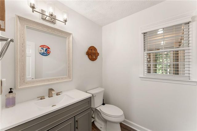 4961 Thornwood Trace NW, Acworth, GA 30102
