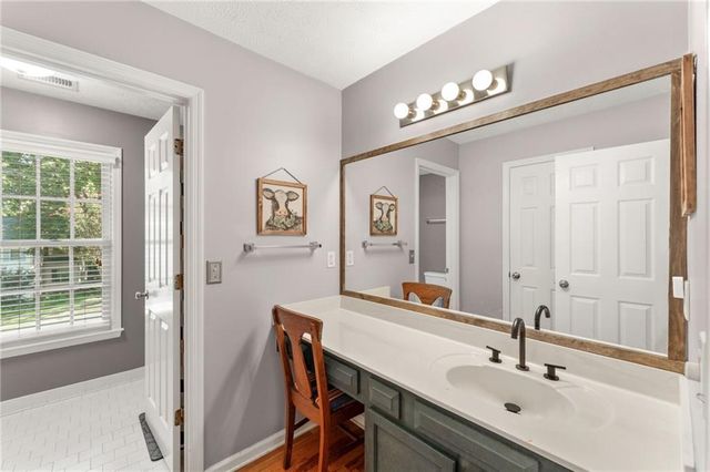 4961 Thornwood Trace NW, Acworth, GA 30102