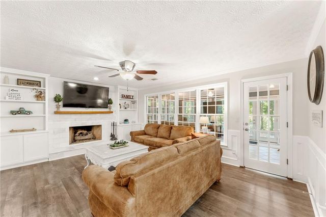 4961 Thornwood Trace NW, Acworth, GA 30102