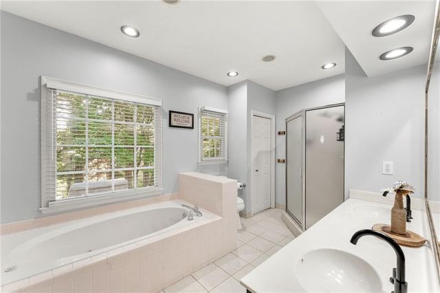 4961 Thornwood Trace NW, Acworth, GA 30102
