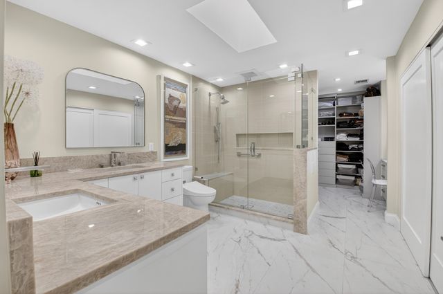 19560 Sawgrass Drive 2203, Boca Raton, FL 33434