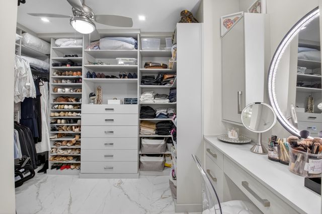 19560 Sawgrass Drive 2203, Boca Raton, FL 33434