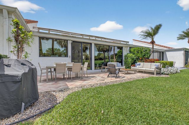 19560 Sawgrass Drive 2203, Boca Raton, FL 33434
