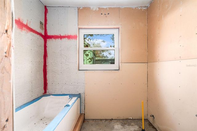 11747 CHRISTIAN COURT, Tampa, FL 33612