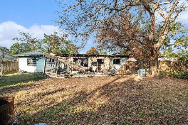 11747 CHRISTIAN COURT, Tampa, FL 33612