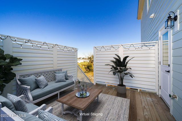 919 Calamanda Court, Morehead City, NC 28557