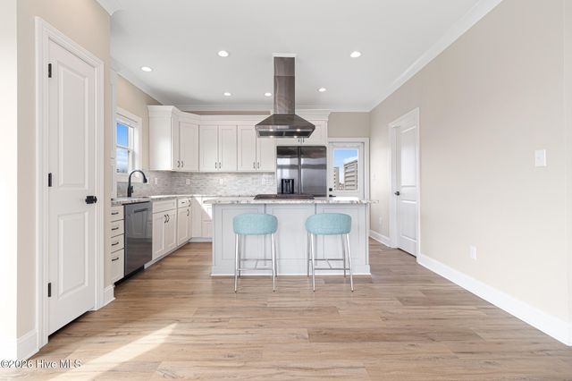 919 Calamanda Court, Morehead City, NC 28557