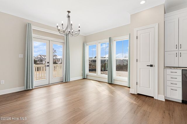 919 Calamanda Court, Morehead City, NC 28557