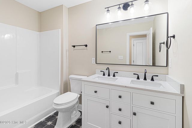 919 Calamanda Court, Morehead City, NC 28557