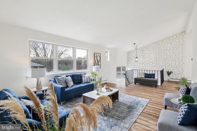 336 SPRUCE AVE, Gloucester City, NJ 08030