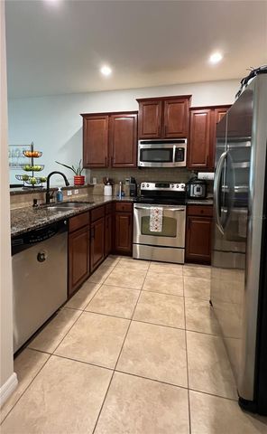 772 SPRING FLOWERS TRAIL, Brandon, FL 33511