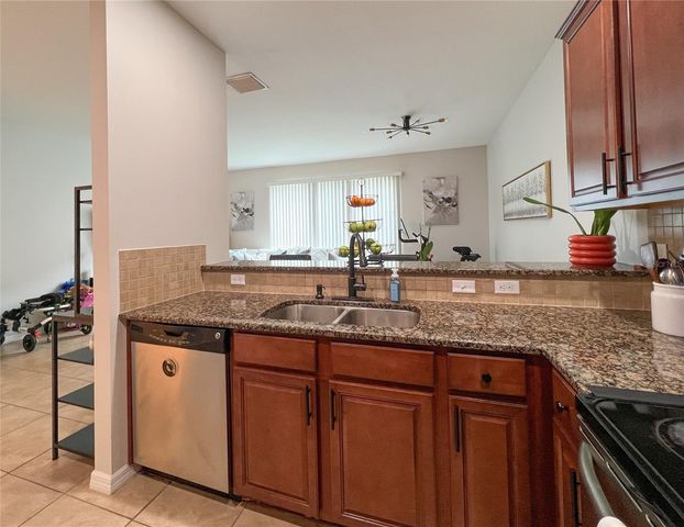 772 SPRING FLOWERS TRAIL, Brandon, FL 33511