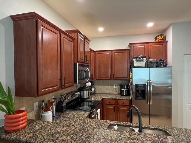 772 SPRING FLOWERS TRAIL, Brandon, FL 33511